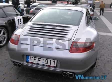 FFF911