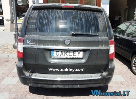 OAKLEY