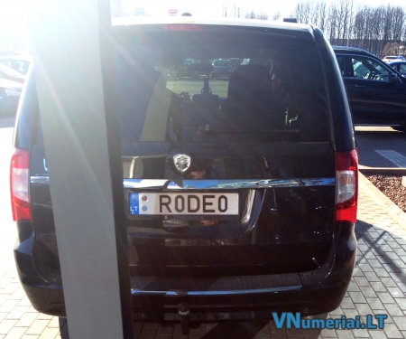 R0DE0