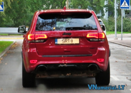 SRT8