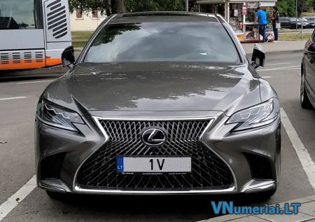 1V