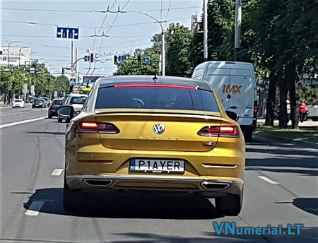 P1AYER
